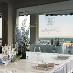 Grand Faraglioni Hotell