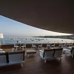 Grand Faraglioni Hotell