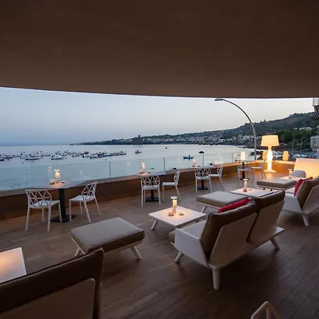 Grand Faraglioni 4* Aci Trezza