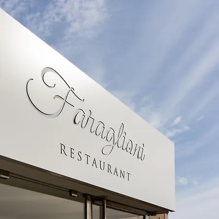 Grand Faraglioni ホテル アーチトレッツァ