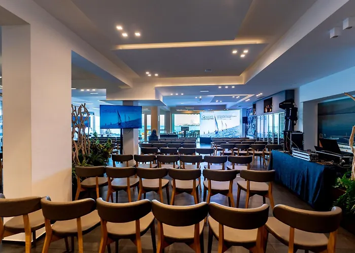 酒店 Grand Faraglioni 4*