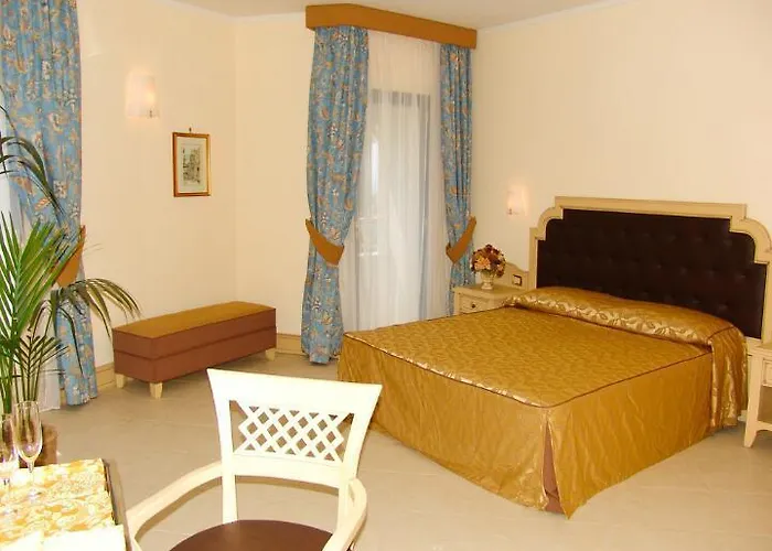 Hotel Grand Faraglioni